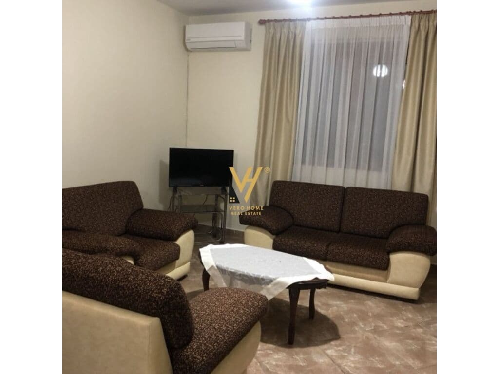 Jepet vile dy kateshe me qera te Kodra e Diellit 125 m2 3
