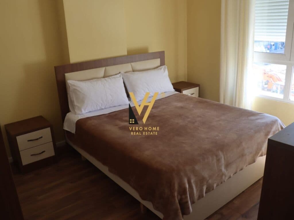 Jepet Apartament 2+1+2 me qera te Vasil Shanto 103 m2 2