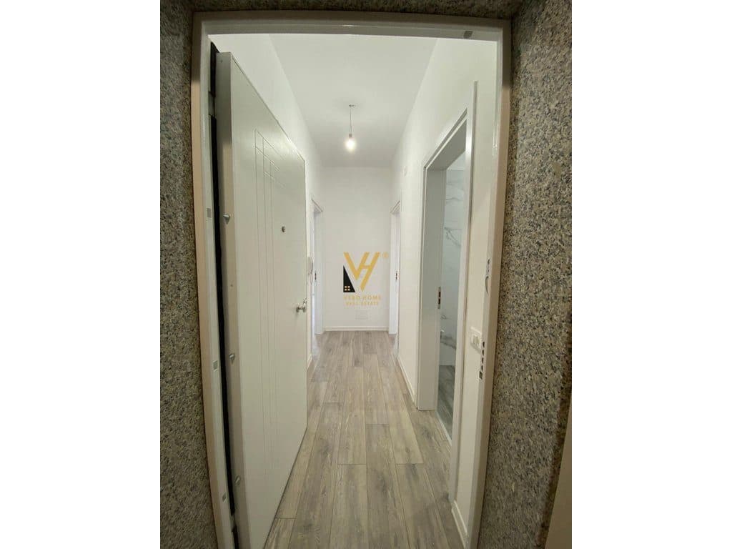 JEPET ZYRE 72 M2 ME QIRA TE KIKA 2, KOMUNA PARISIT 70.000 LEKE 3