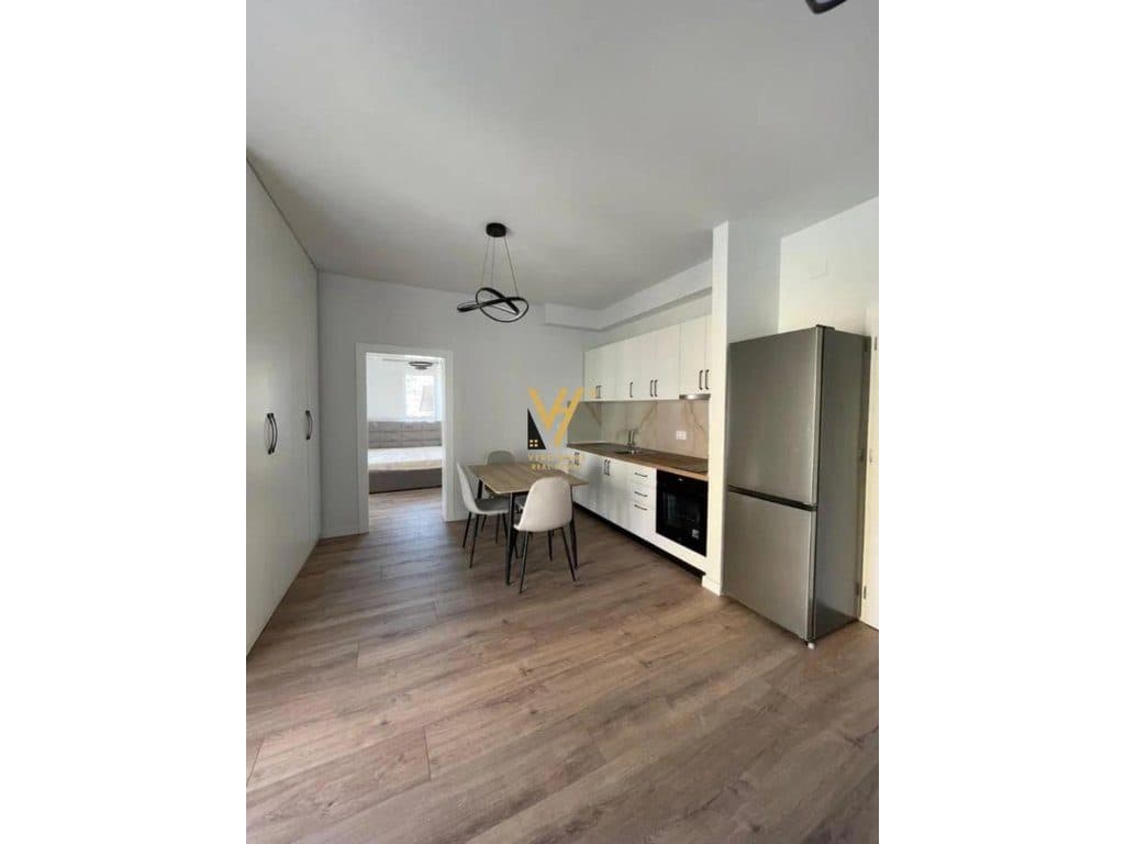 JEPET APARTAMENT 1+1+BLK ME QIRA TE RRUGA E KAVAJES 550 EURO 3
