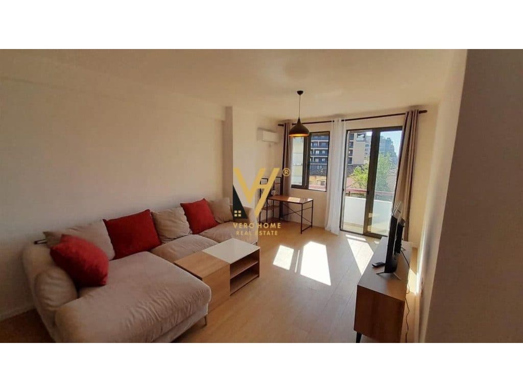 JEPET APARTAMENT 1+1 ME QIRA TE SHESHI WILLSON 59.000 LEKE