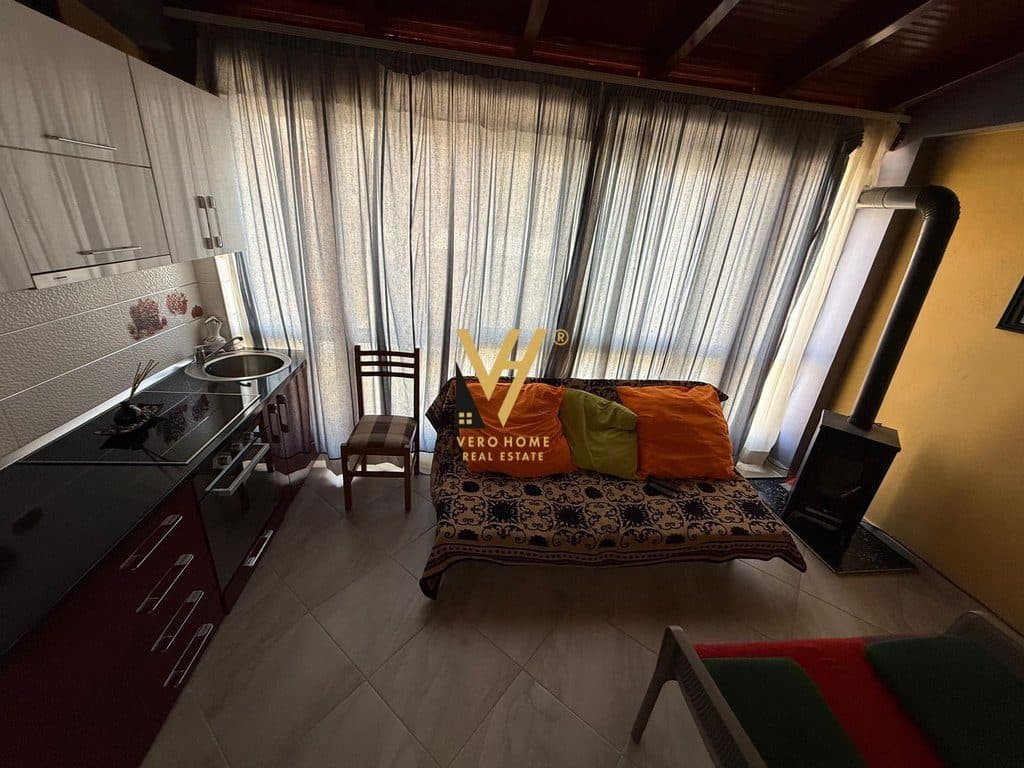 SHITET VILE 4-KATESHE NE SELITE 800.000 EURO 4