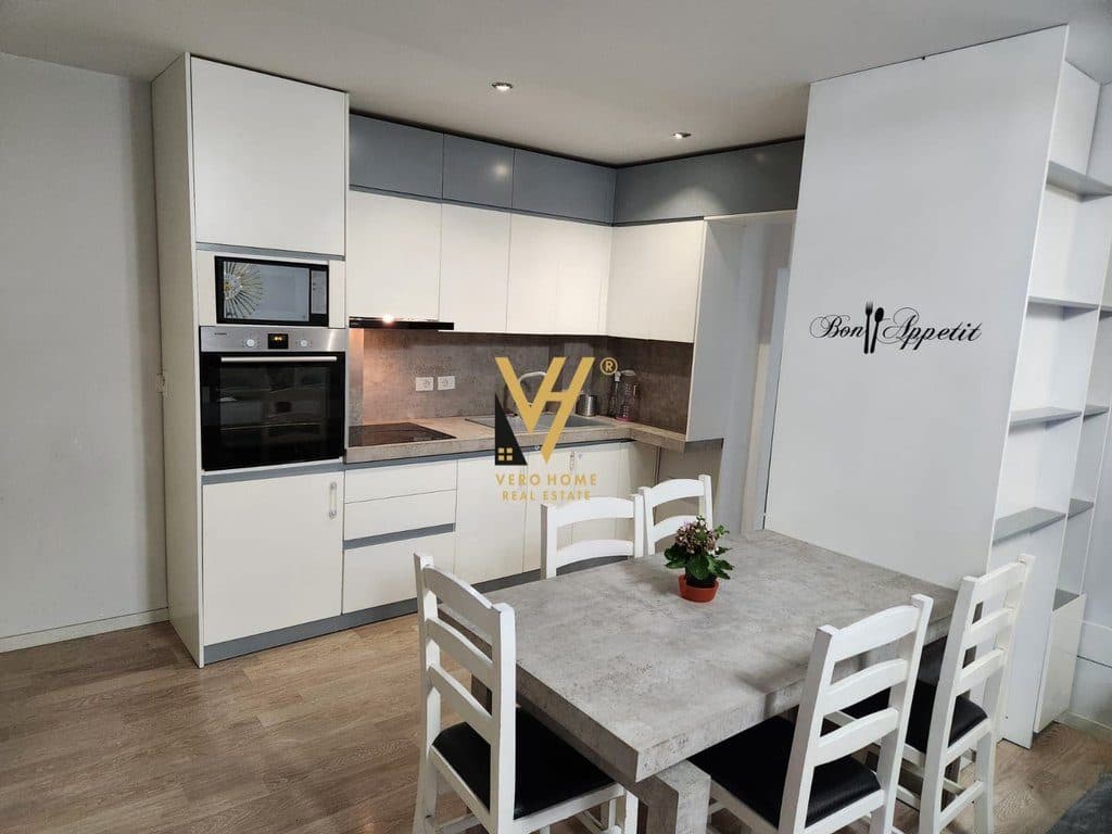 JEPET APARTAMENT 2+1+BLK ME QERA TE KODRA E DIELLIT 550 EURO 2