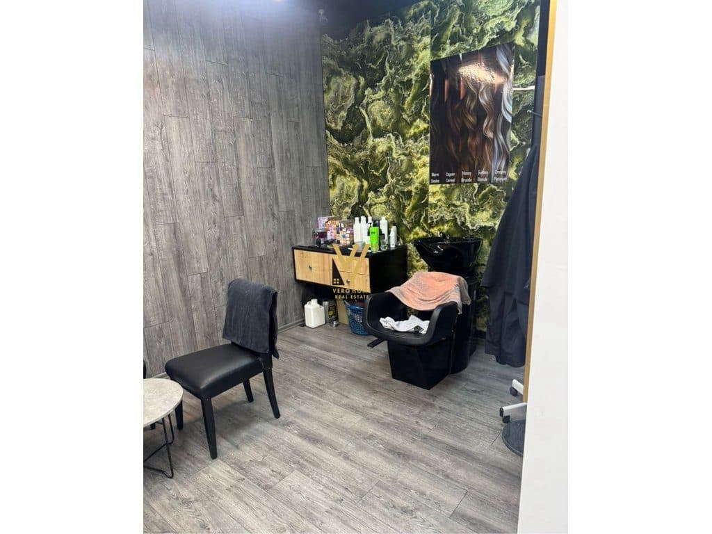 JEPET PARUKERI 33 M2 ME QERA TEK VIZION PLUS 75.000 LEKE 3