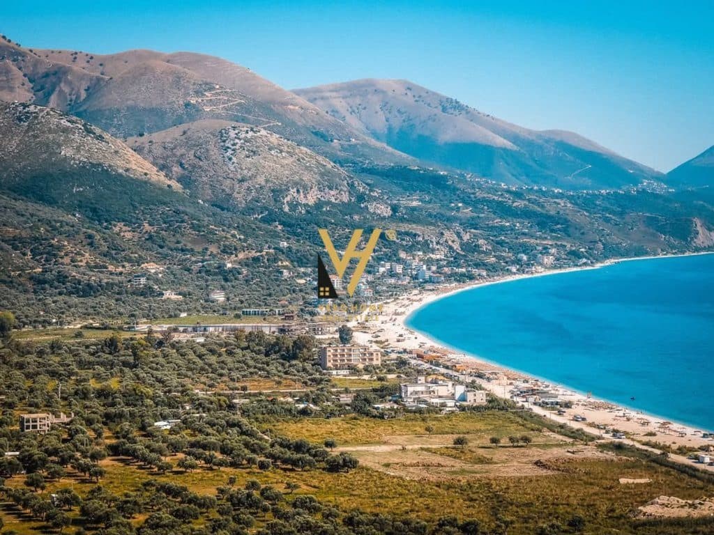 SHITET TOKE PEMETORE 2.900 M2 NE BORSH 600.000 EURO