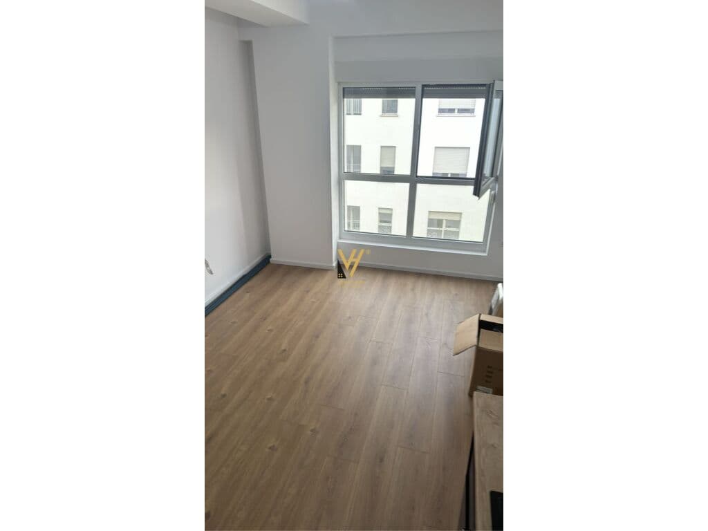 Jepet Zyre me qera te Residenca Kaimi , Ali Demi 100 m2