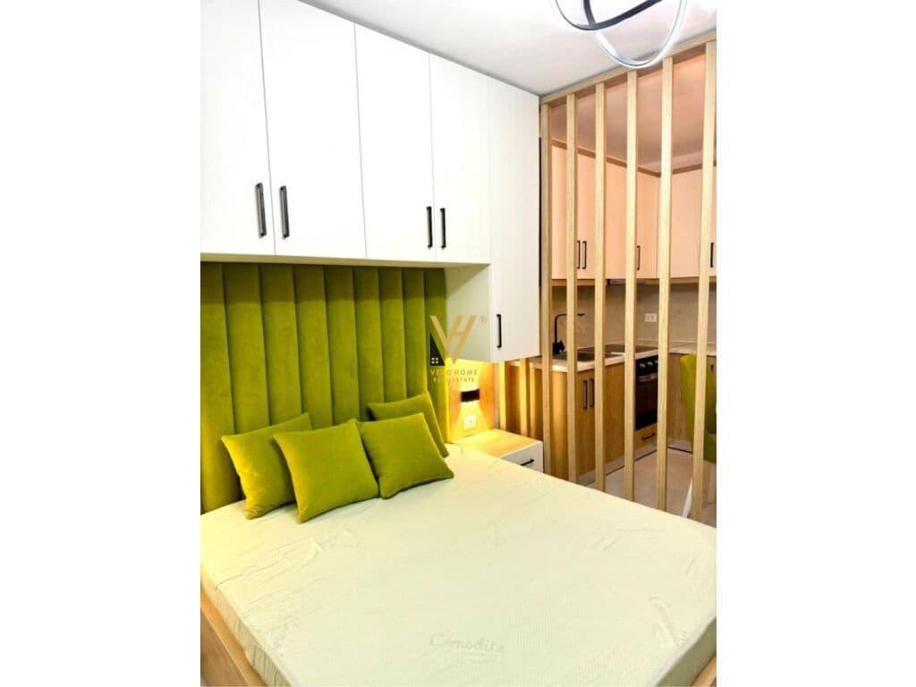 Jepet Garsoniere me qera te Kristal Center 45 m2 3