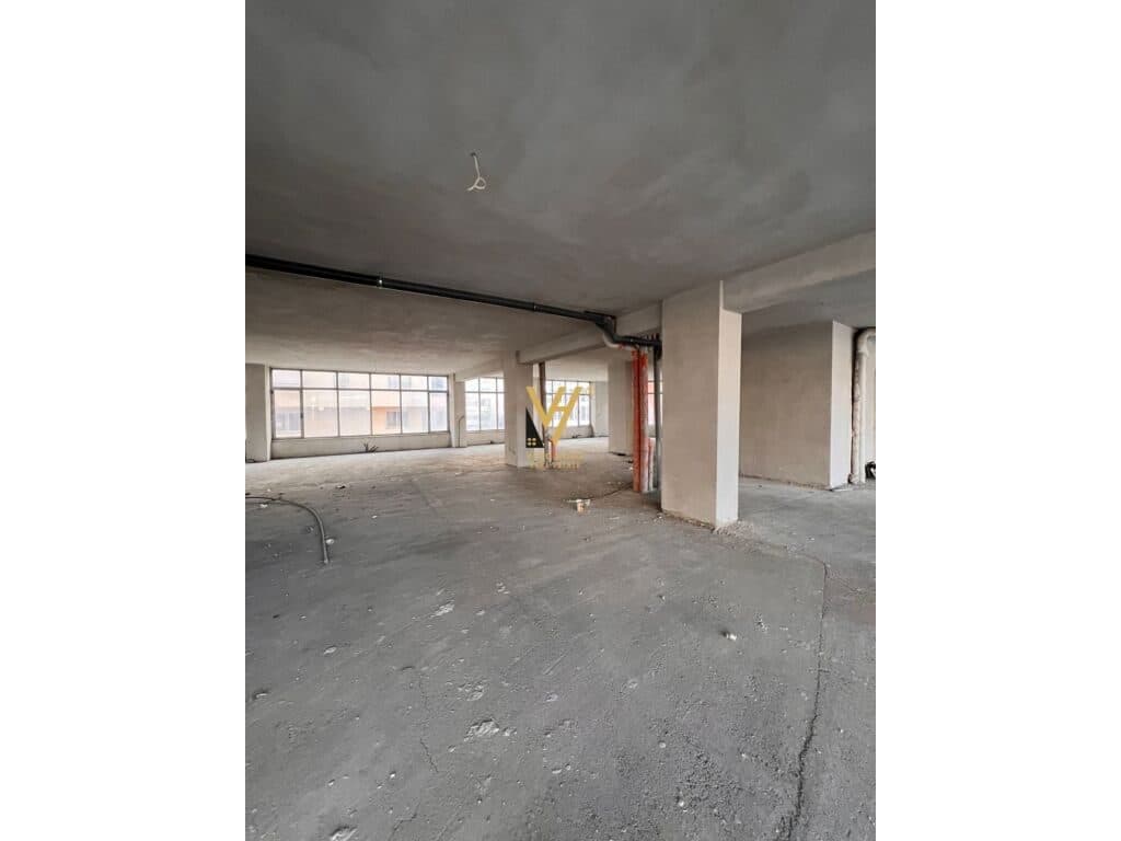 Jepet Ambient Biznesi me qera te Unaza e Re 800 m2 2