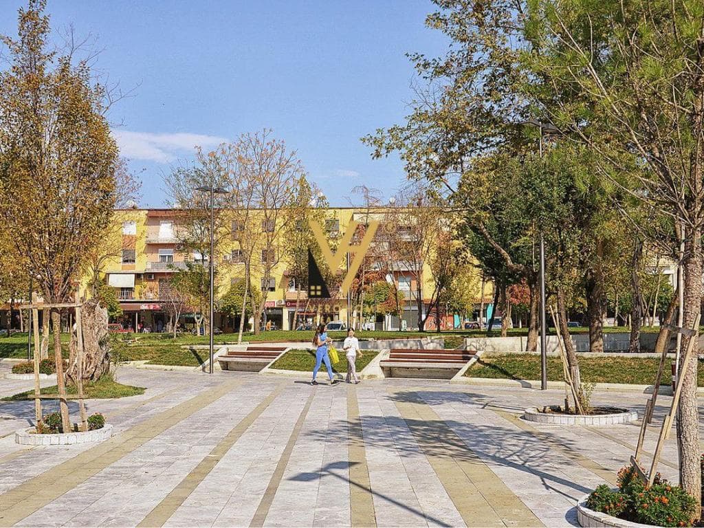 SHITET TOKE 7.500 M2 CERRIK 1.000.000 EURO