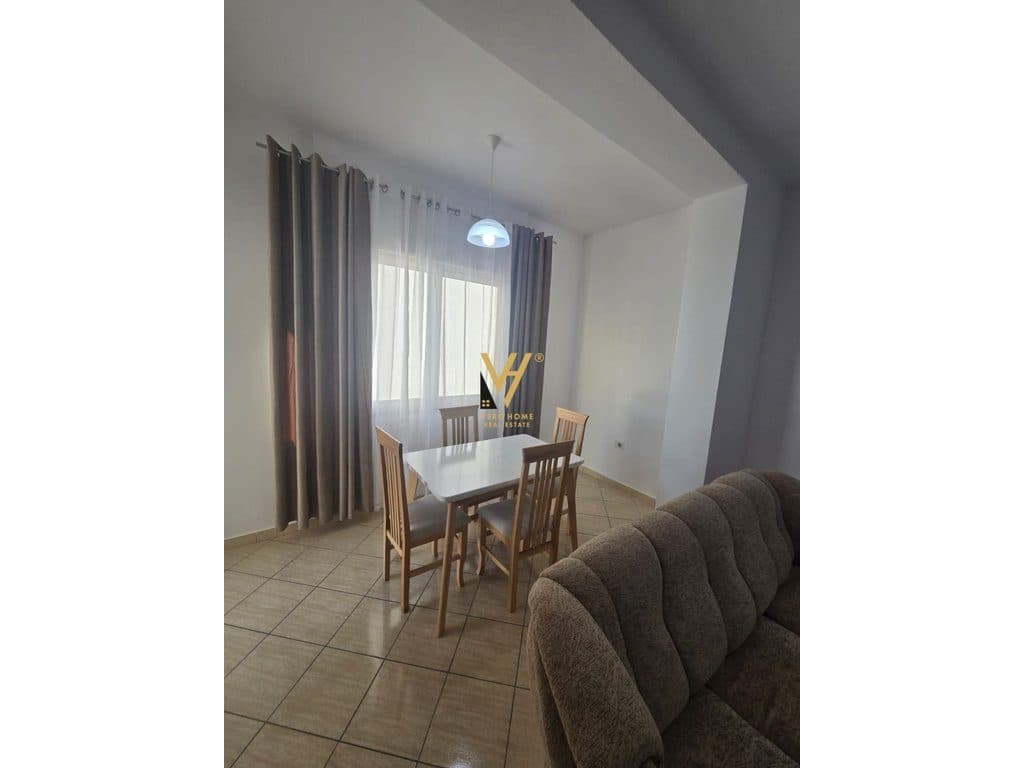 JEPET APARTAMENT 1+1 ME QERA TE KODRA E DIELLIT 500 EURO 3