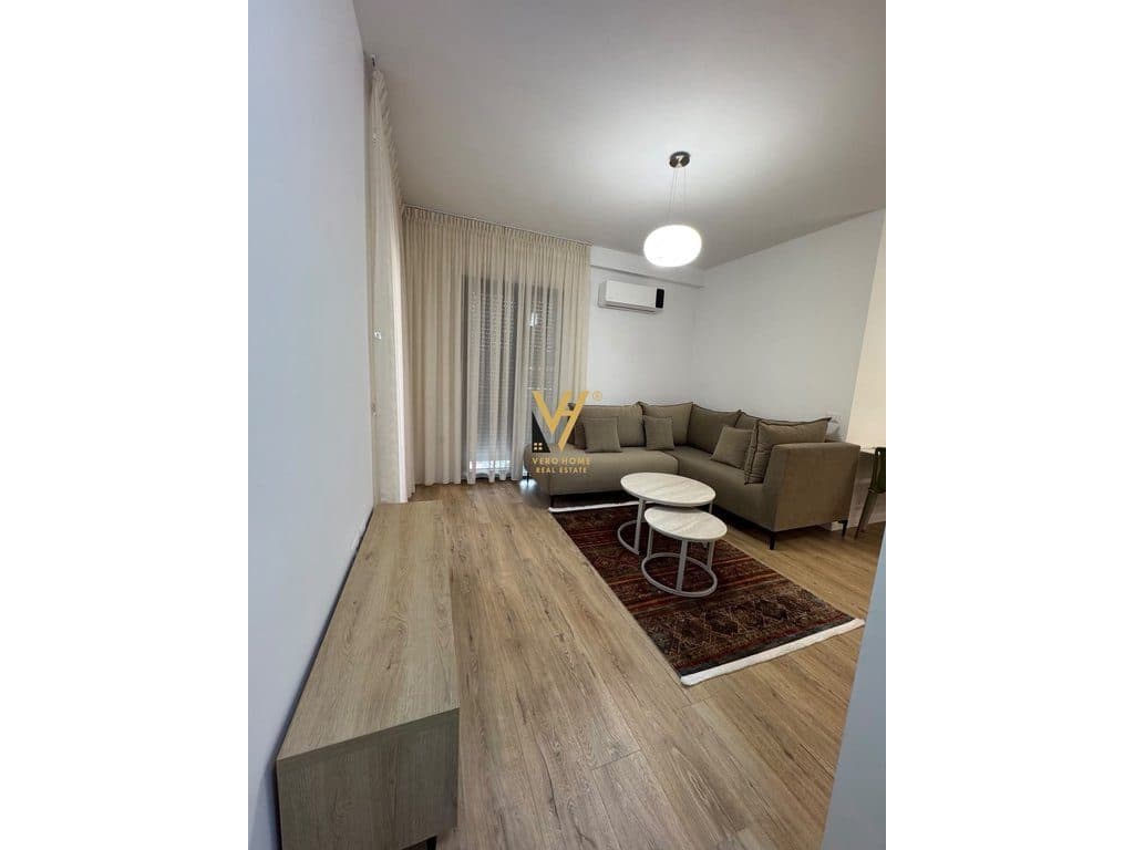 JEPET APARTAMENT 1+1+BLK ME QERA TE 21 DHJETORI 70.000 LEKE