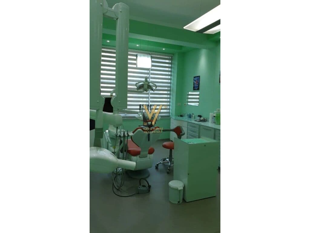 Jepet ambient biznesi me qera te Selvia 60 m2