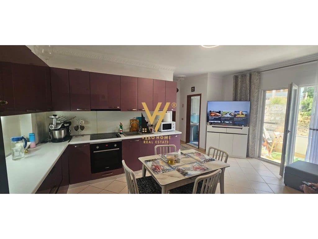 SHITET APARTAMENT 2+1+2BLK TE SHKEMBI I KAVAJES 130.000 EURO 2