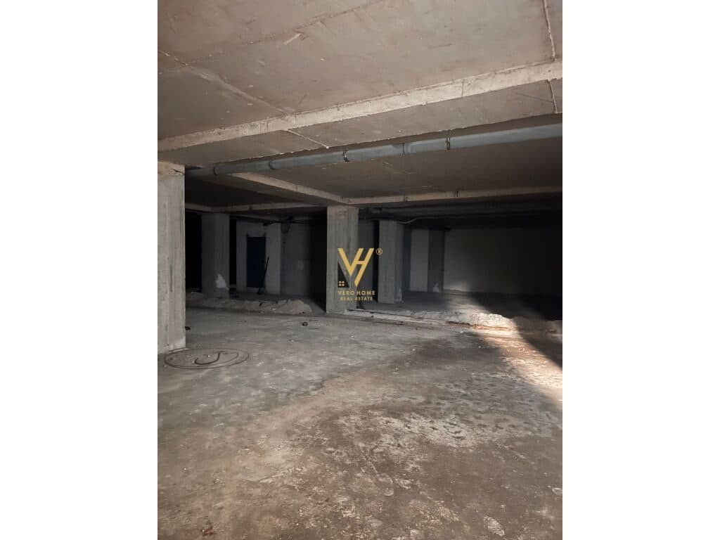 Jepet Ambient Biznesi me qera ne Xhamllik 420 m2 3