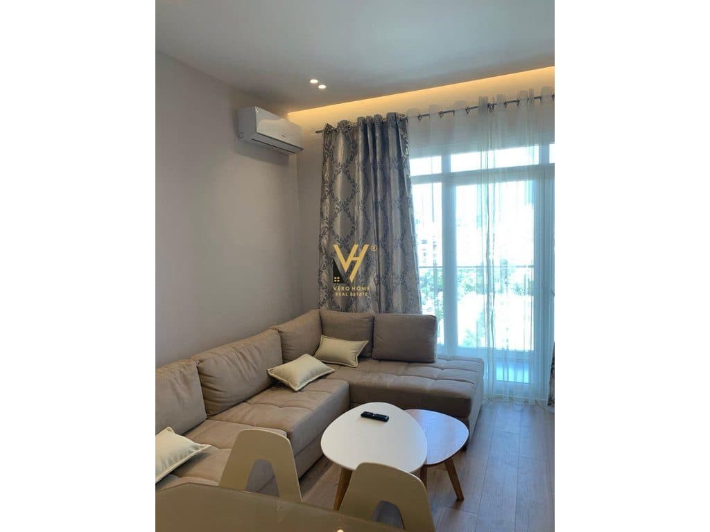 JEPET APARTAMENT 1+1+BLK ME QERA TE NISHARAKU 60.000 LEKE