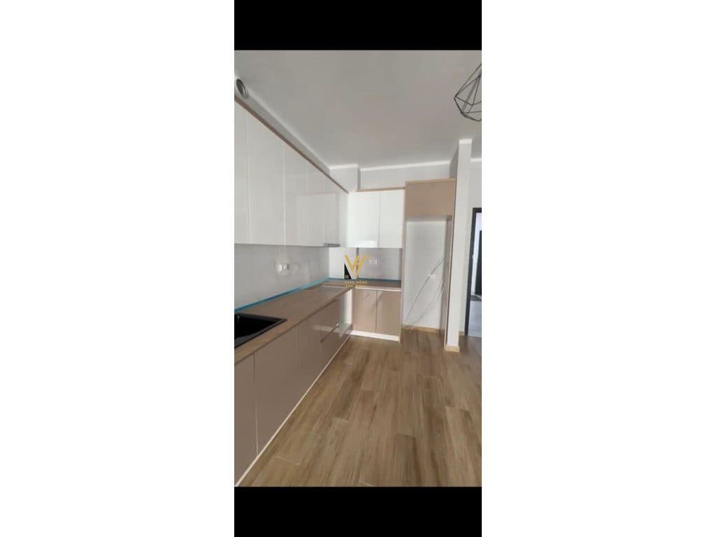 SHITET APARTAMENT 2+1 NE KAMEZ 125.000 EURO 2