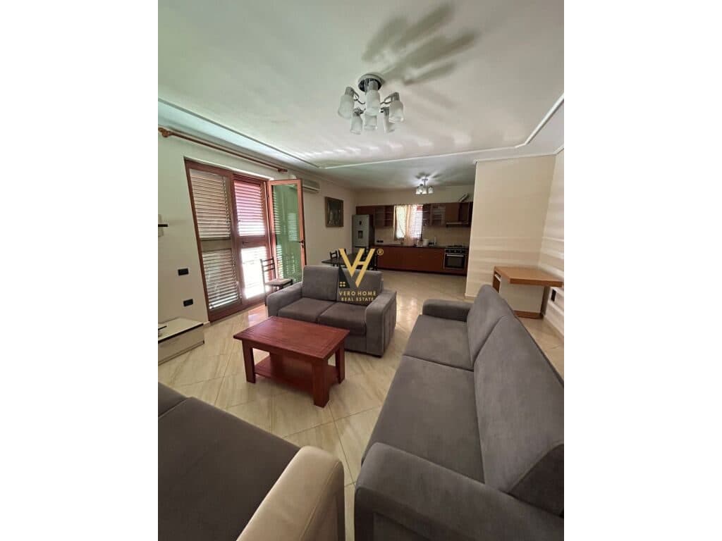 Jepet Apartament 3+1+2+ballkon me qera te Vilat Gjermane 145 m2