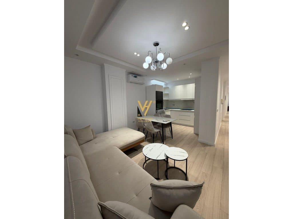 JEPET APARTAMENT 2+1+BLK ME QERA TE MYSLYM SHYRI 1.000 EURO 2