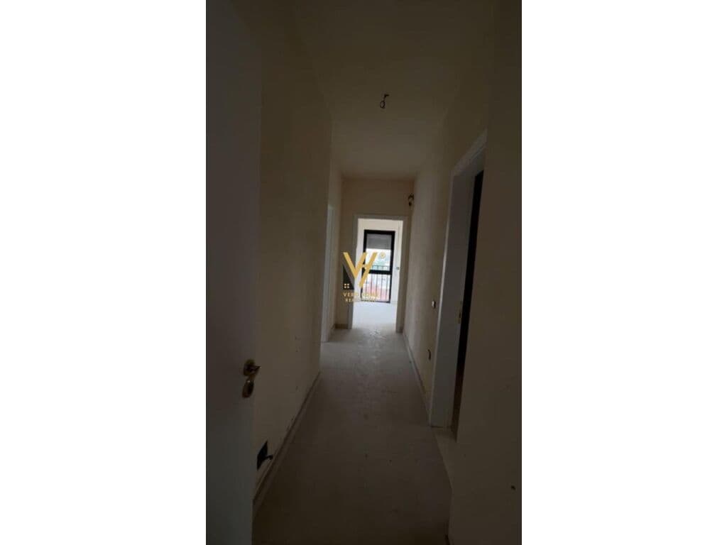 Shitet apartament 3+1+2 te Vila Gold 116 m2 1