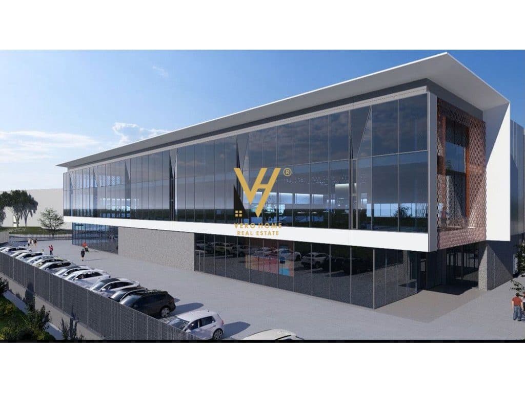 JEPET KAPANON 3.000 M2 ME QERA NE VORE 18.000 EURO