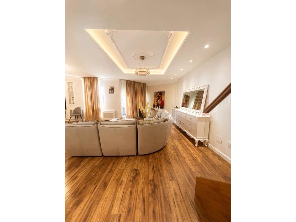 SHITET APARTAMENT 2+1+BLK TE RRUGA E KAVAJES 20.000.000 LEKE 3