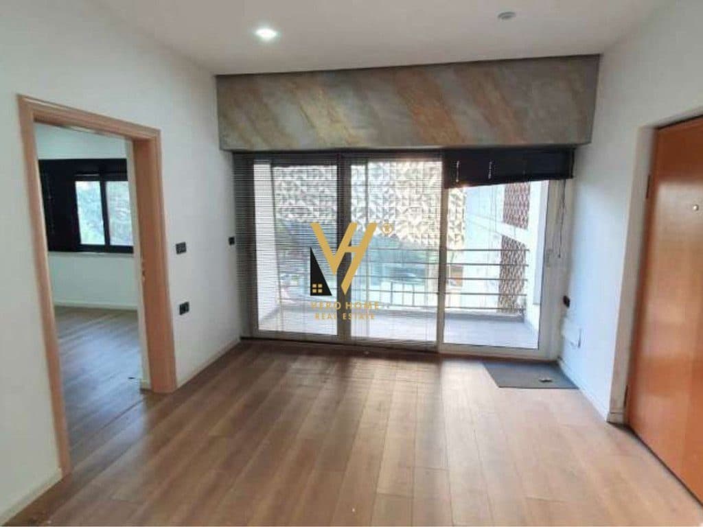 JEPET ZYRE 80 M2 ME QIRA NE BLLOK 93.000 LEKE