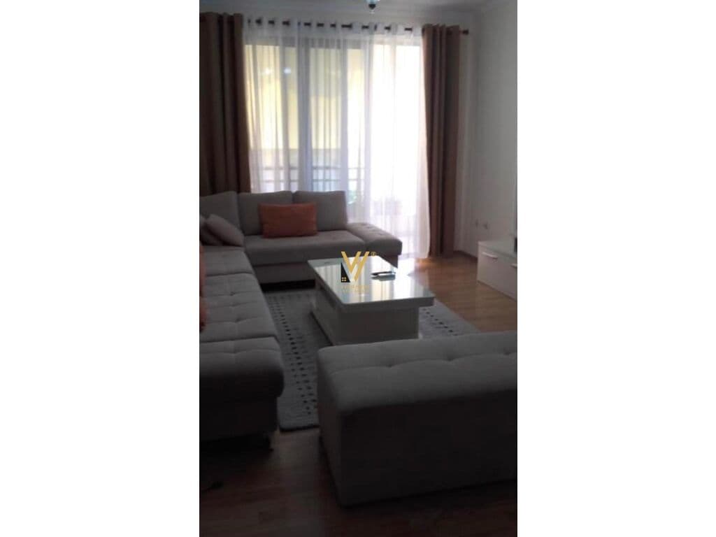 Shitet Apartament 2+1+2+ballkon te Kompleksi Panorama 100 m2