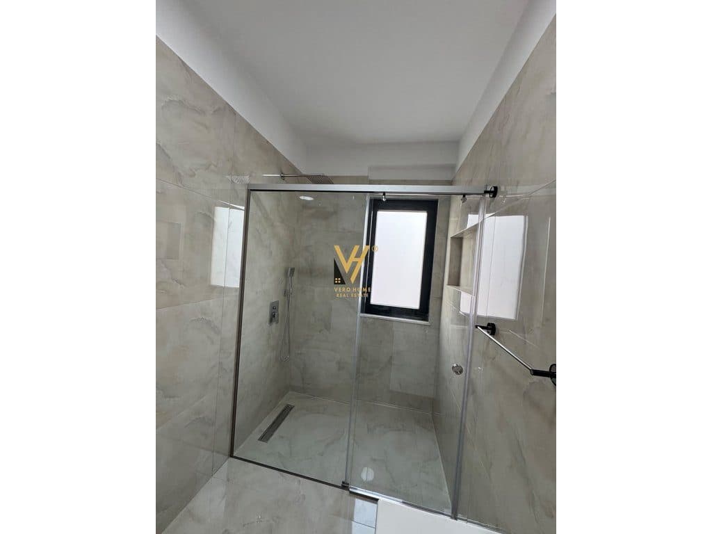 JEPET APARTAMENT 1+1+BLK ME QERA TE 21 DHJETORI 70.000 LEKE 4