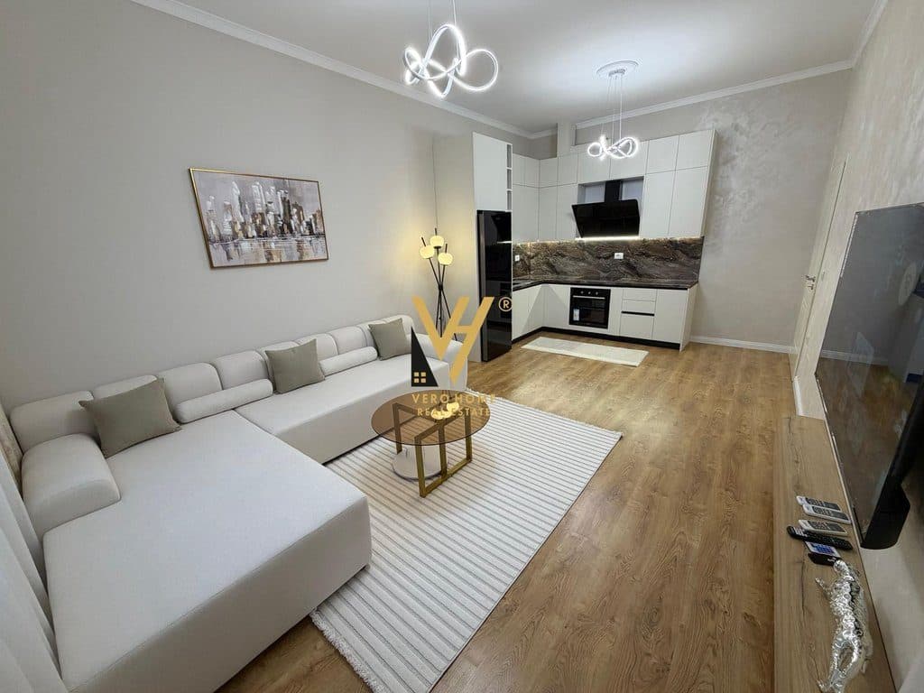 SHITET APARTAMENT 2+1 VILA L NE ASTIR 175.000 EURO