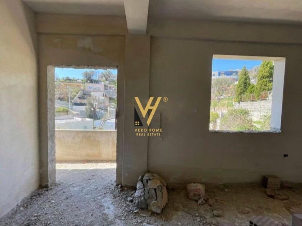 Shitet shtepi dykateshe+truall ne Durres 301 m2 2