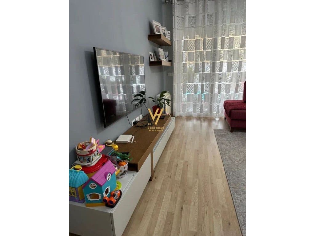 JEPET APARTAMENT 1+1+BLK ME QIRA TE FIORI DI BOSKO 650 EURO 2