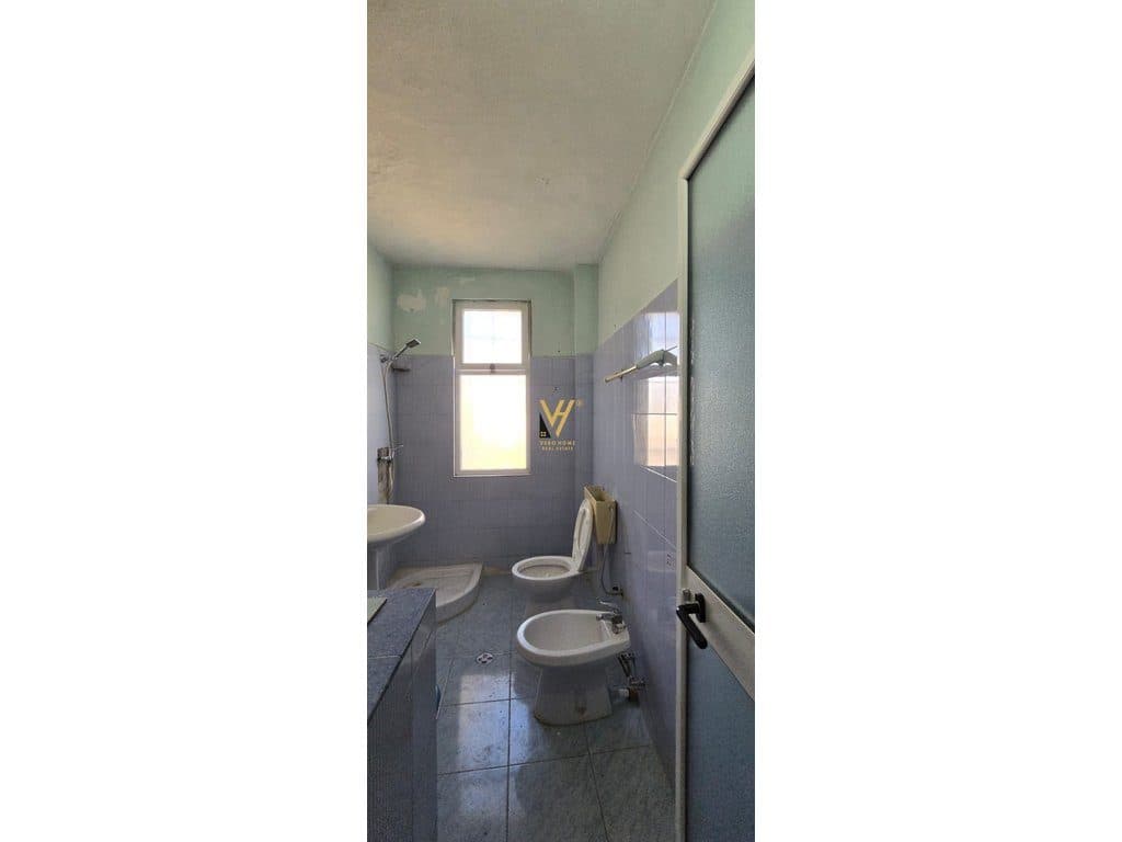 SHITET APARTAMENT 1+1+DEPO TE 21 DHJETORI 125.000 EURO 3