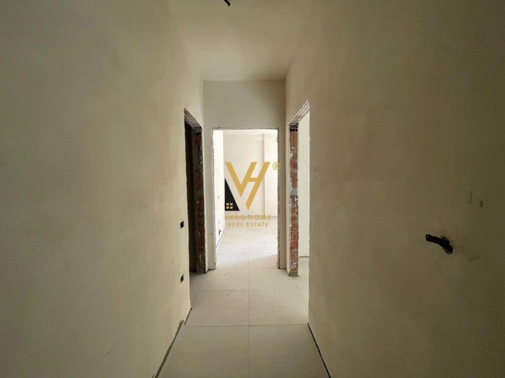 SHITET APARTAMENT 2+1+2 TEK KOM.XHELUKS XIBRAKU, RRUGA E ELBASANIT 165.000 EURO 4