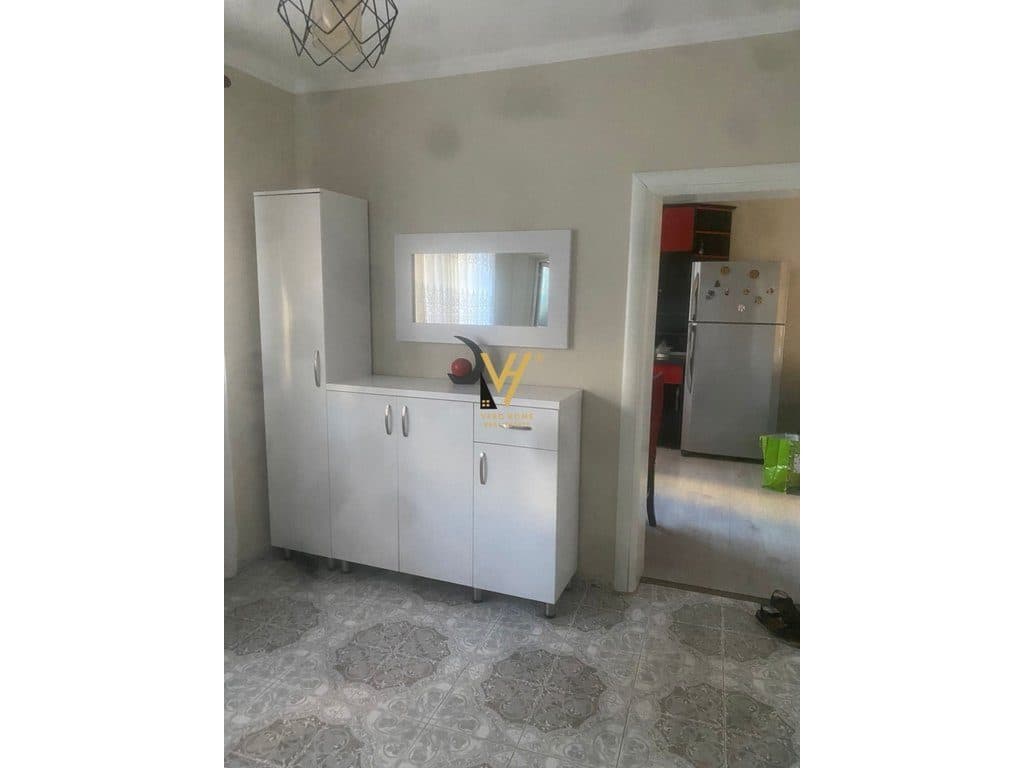 JEPET APARTAMENT 1+1 ME QIRA TE ALI DEMI 500 EURO 3