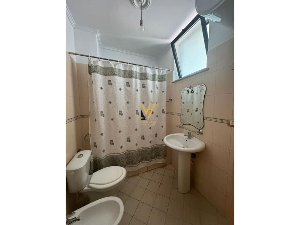 Jepet Zyre me qera te Kompleksi Delijorgji 126 m2 3