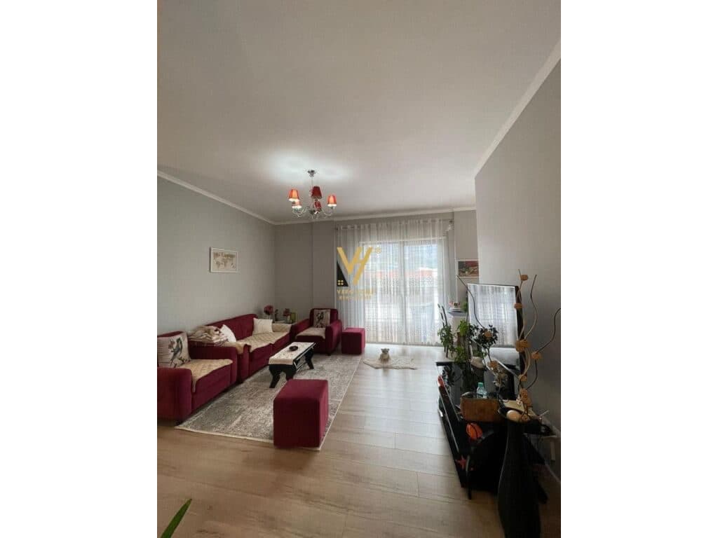 Jepet Apartament 2+1+2 ne Kinostudio 83 m2