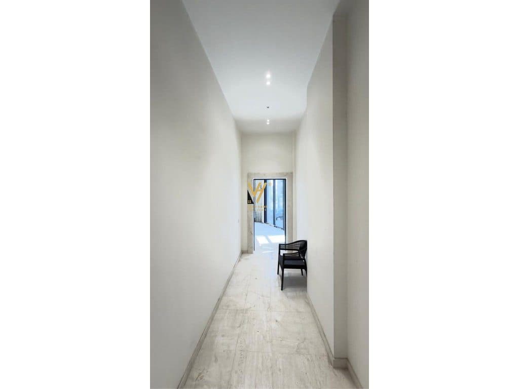 SHITET AMBIENT BIZNESI 129 M2 TE LIQENI I THATE 645.000 EURO 3