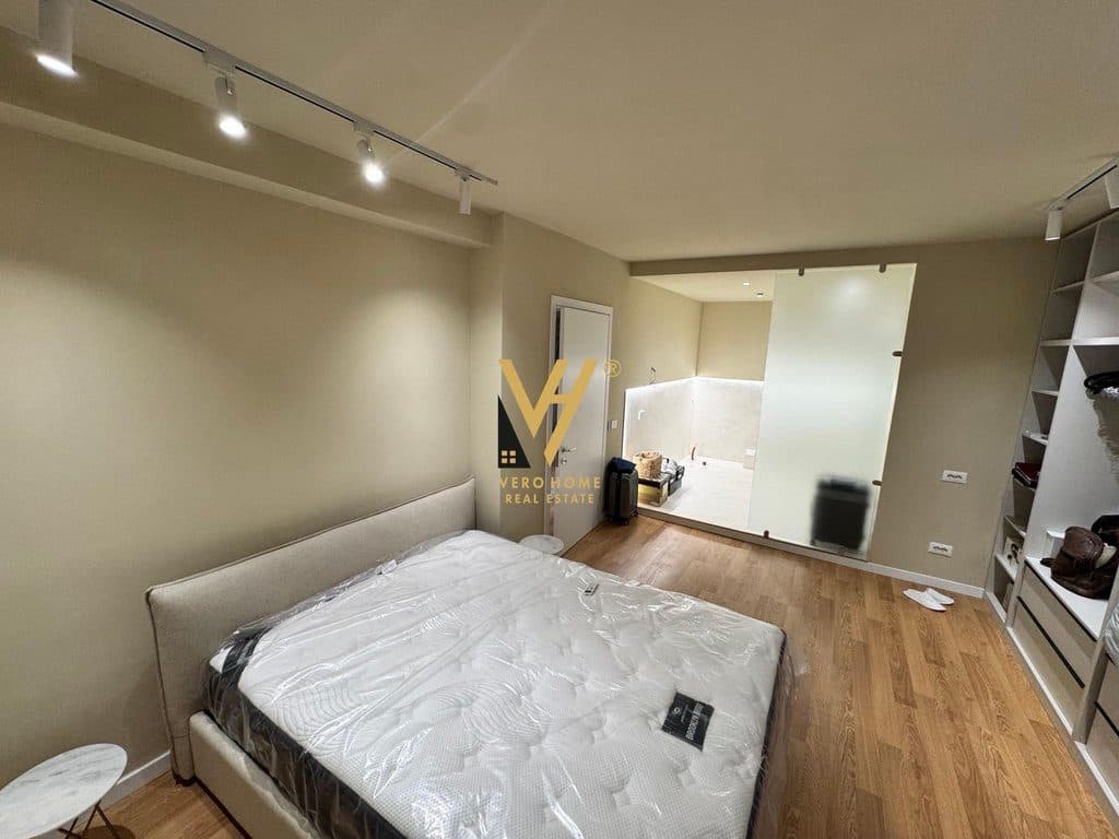 JEPET APARTAMENT 2+1+2+BLK ME QERA TE RRUGA E DURRESIT 100.000 LEKE 3