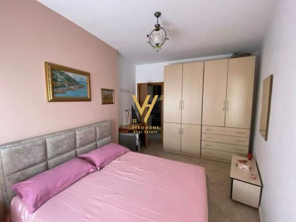 Jepet Apartament 2+1+ballkon me qera te Rruga Mine Peza 76 m2