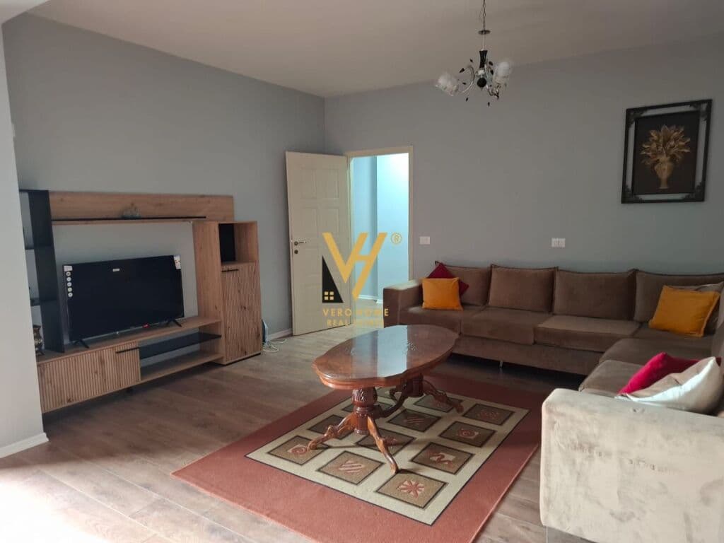 Jepet Apartament 1+1+ballkon me qera te Rruga e Dibres 75 m2 3