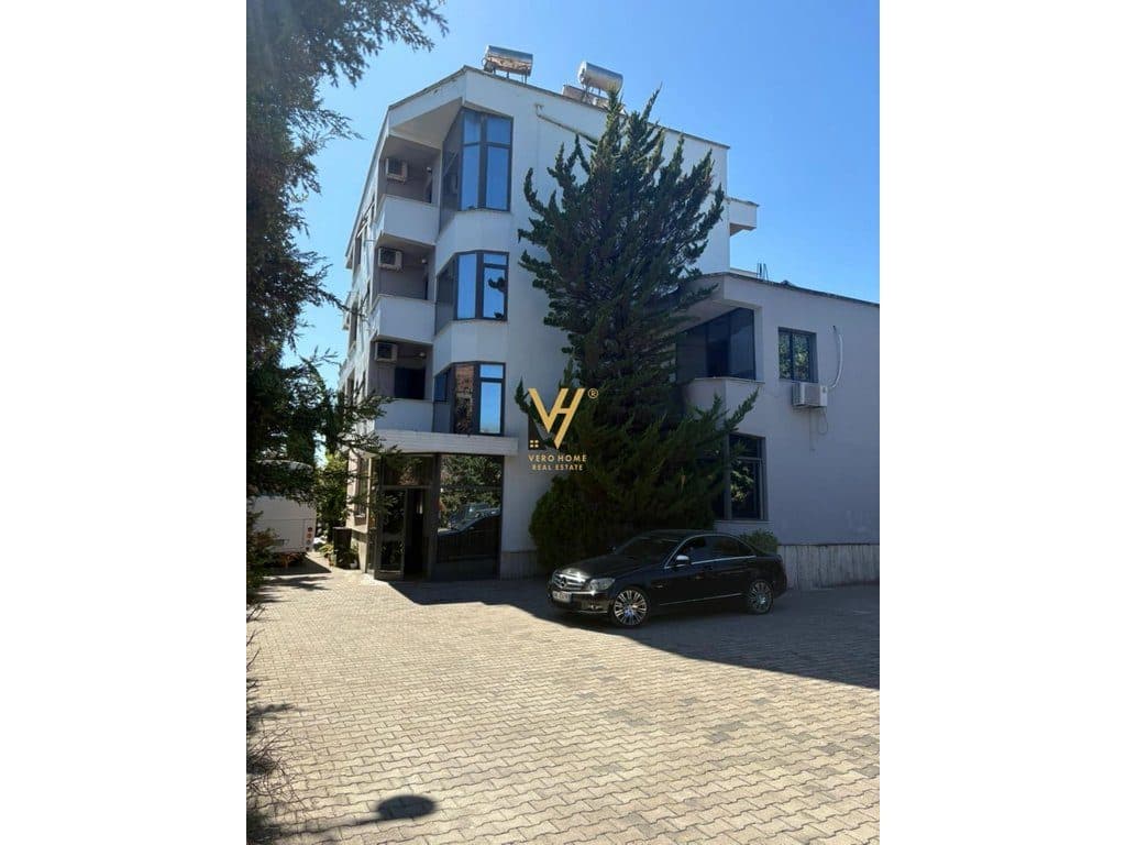 JEPET HOTEL KATER KATESH ME QIRA NE SAUK 10.000 EURO