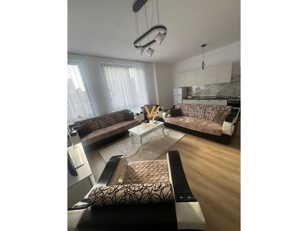 JEPET APARTAMENT 2+1+BLK ME QIRA TEK BULEVARDI I RI 70.000 LEKE