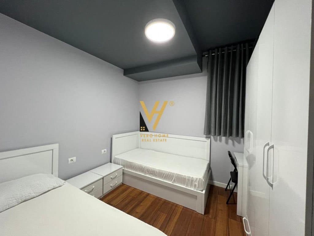 JEPET APARTAMENT 2+1+2 ME QIRA TE LIQENI THATE 65.000 LEKE 4