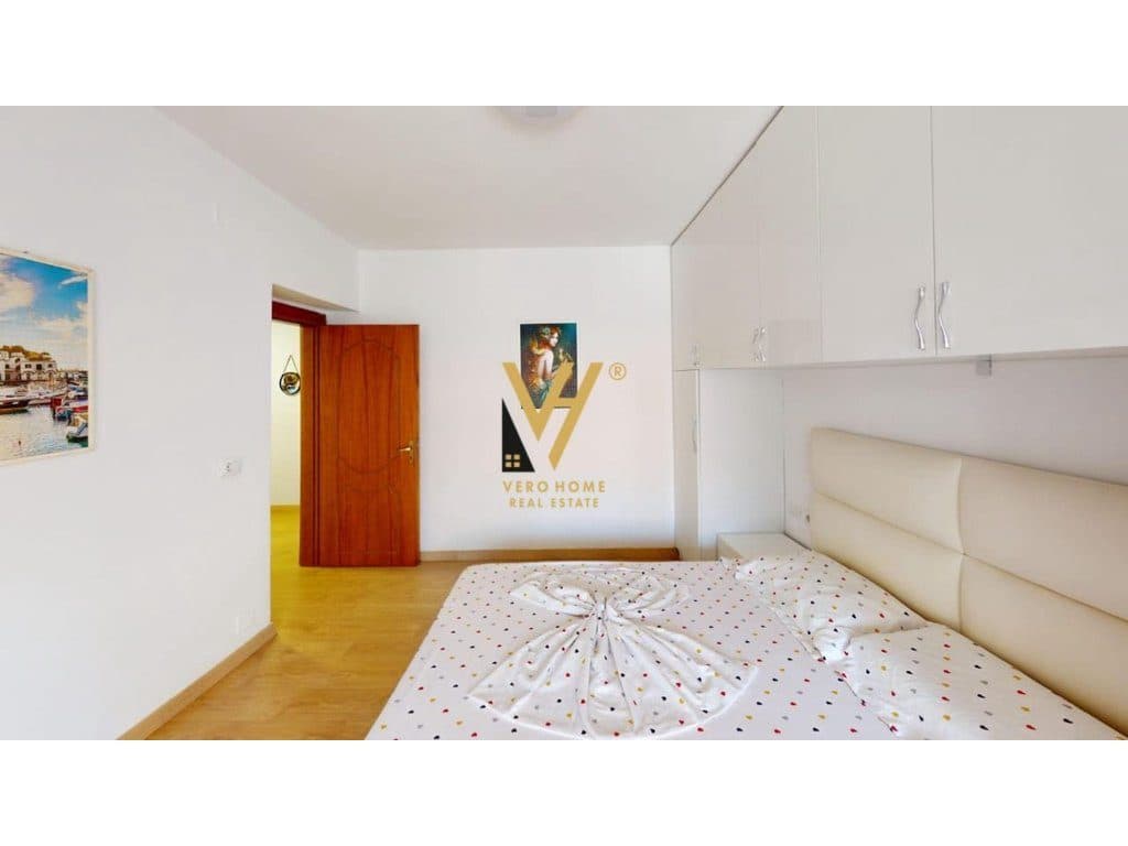 JEPET APARTAMENT 1+1+ANEKS ME QERA TE MYSLYM SHYRI 60.000 LEKE 3