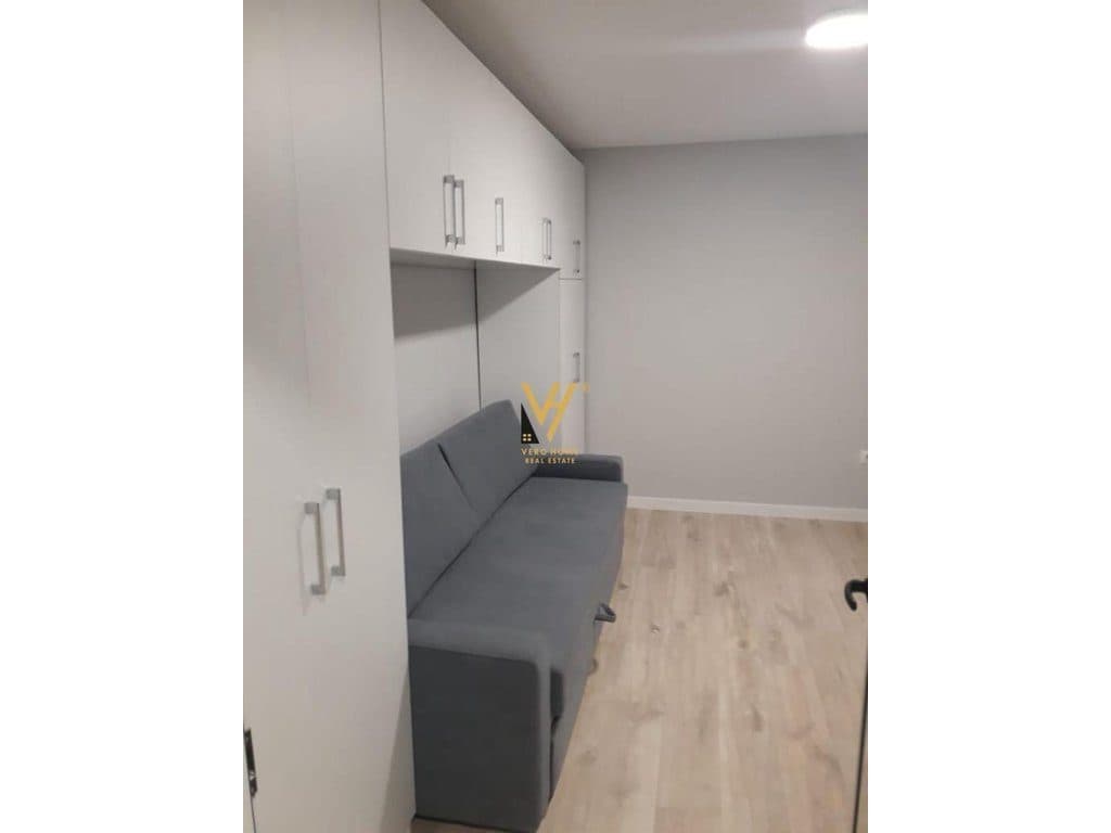 JEPET GARSONIERE ME QIRA TE STADIUMI DINAMO 45.000 LEKE