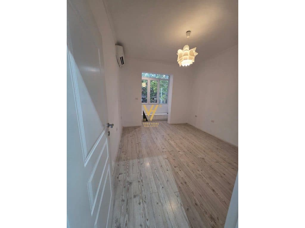 JEPET ZYRE 50 M2 ME QIRA TEK 21 DHJETORI 550 EURO 2