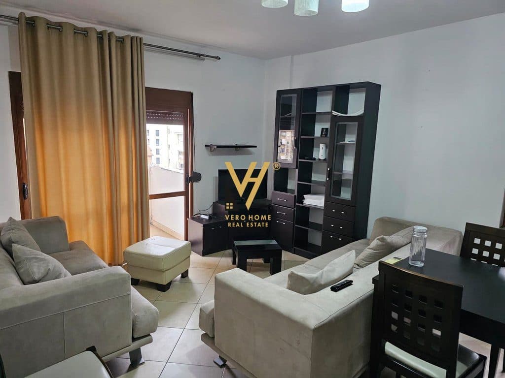 JEPET APARTAMENT 2+1+BLK ME QERA TE 21 DHJETORI 60.000 LEKE