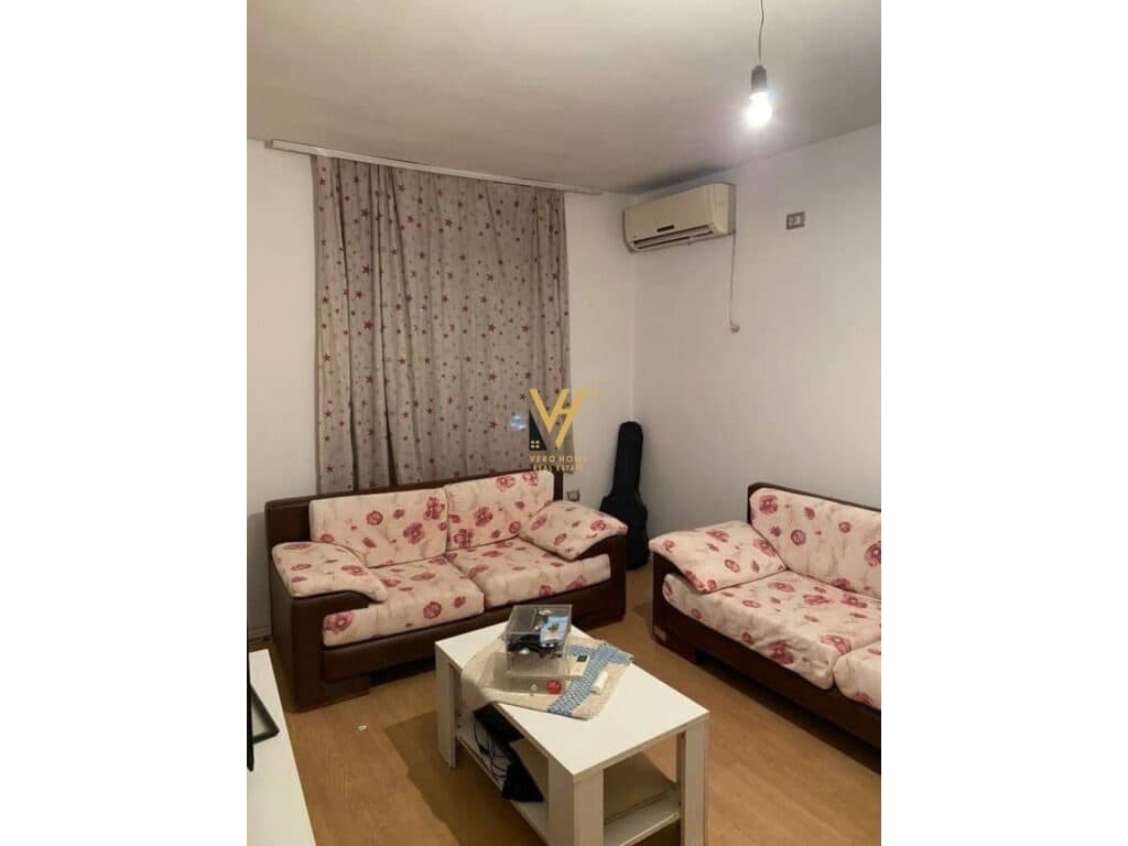 Shitet Apartament 3+1+ballkon te Ura e Tabakeve 83 m2 3