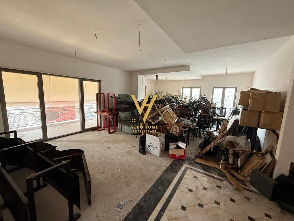 JEPET ZYRE 250 M2 ME QERA TE KOMPLEKSI DELIJORGJI 250.000 LEKE