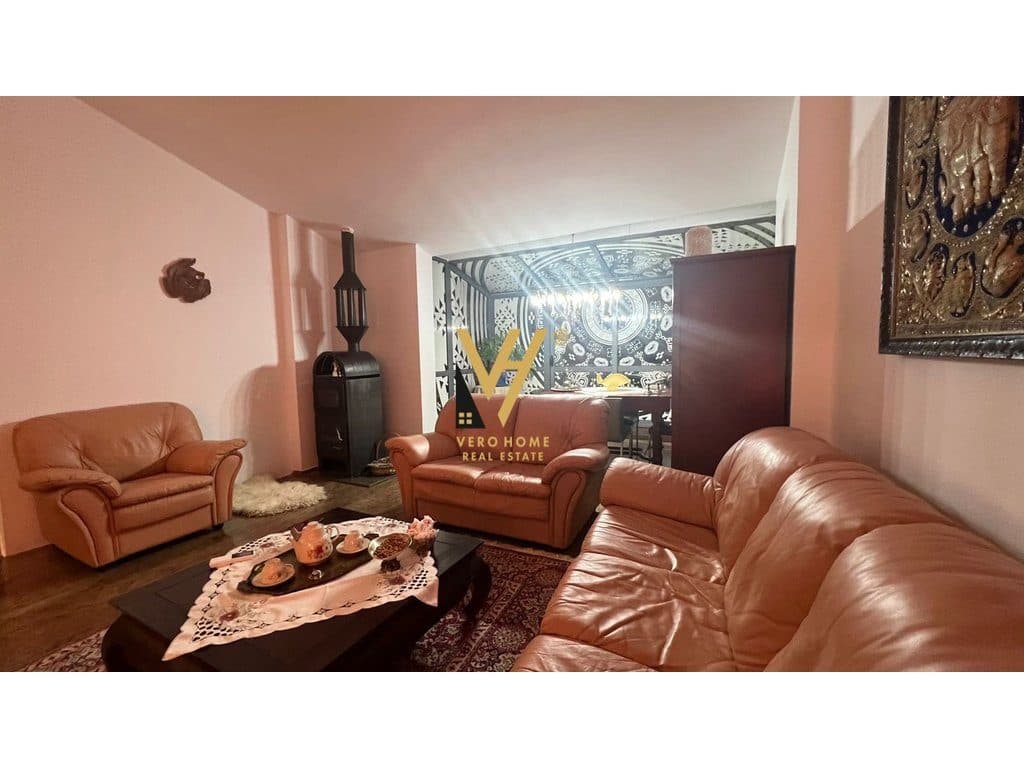 JEPET APARTAMENT 2+1+BLK ME QIRA TE KOMUNA E PARISIT 70.000 LEKE